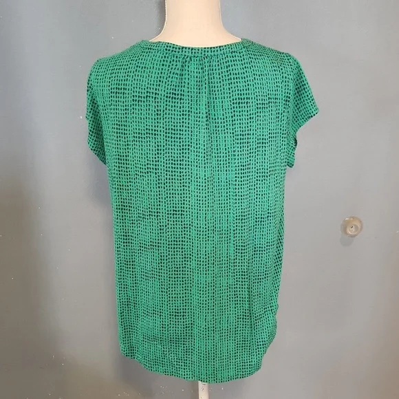 Liz Claiborne Petite Quarter Button Down Polka Dot High-low Hem Flowy Blouse Art - Picture 4 of 9